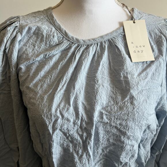 A New Day Women's Light Blue Striped Bubble Hem Top - Size Medium - NWT - Picture 4 of 8
